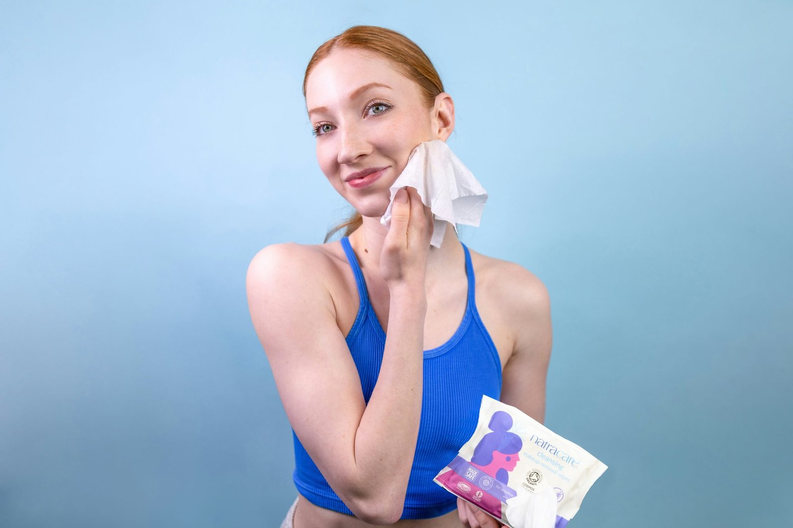 Soft virgin wood pulp facial tissue sheet detail for private label formulation